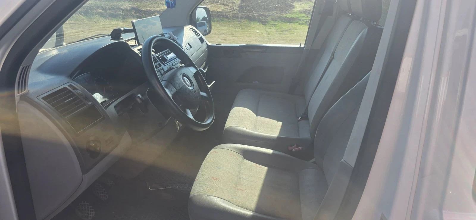 VW T5 1.9 TDI, снимка 8 - Бусове и автобуси - 55567945