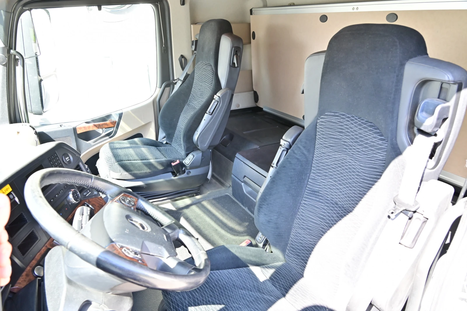 Mercedes-Benz Actros 1843, снимка 10 - Камиони - 55281886