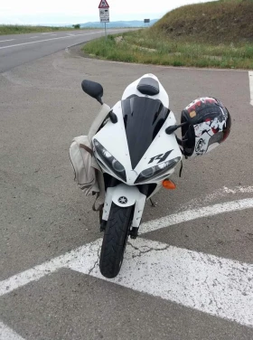 Обява за продажба на Yamaha Yzf R1 ~7 800 лв. - изображение 4