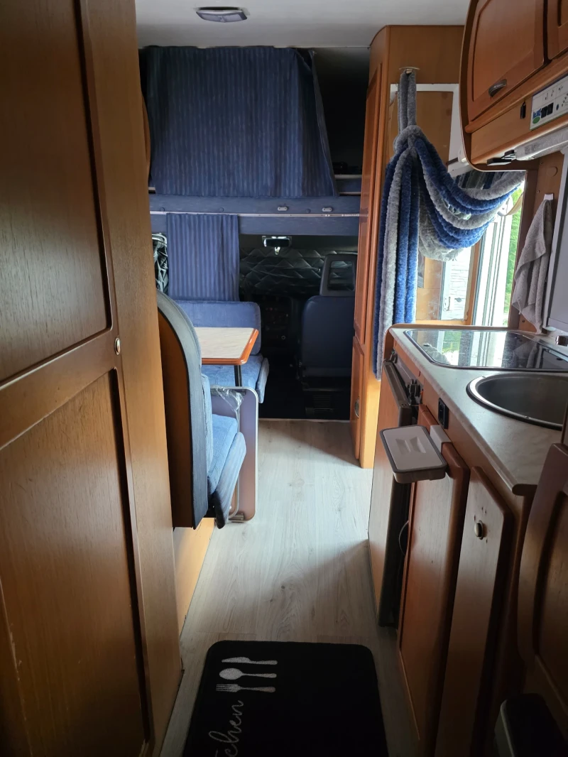 Кемпер McLouis Фиат Дукато , снимка 8 - Каравани и кемпери - 52329379