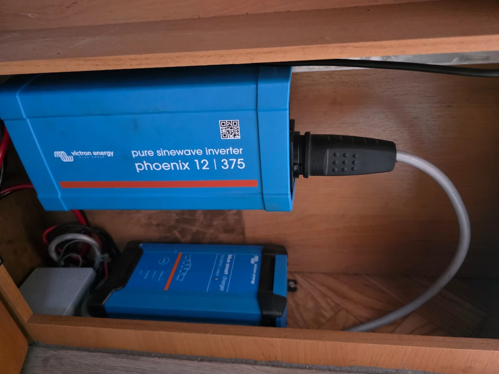 ������ McLouis ���� ������  | Mobile.bg � ����������� 16