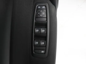 Renault Megane 1.3 TCE / LIMITED, снимка 15