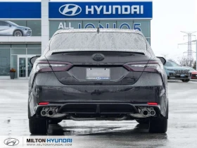 Toyota Camry * XSE| AWD| ONE OWNER| RED LEATHER| SUNROOF| HEATE, снимка 8