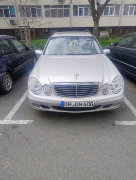 Mercedes-Benz E 220, снимка 9