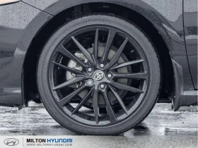 Toyota Camry * XSE| AWD| ONE OWNER| RED LEATHER| SUNROOF| HEATE | Auto.bg — изображение 4