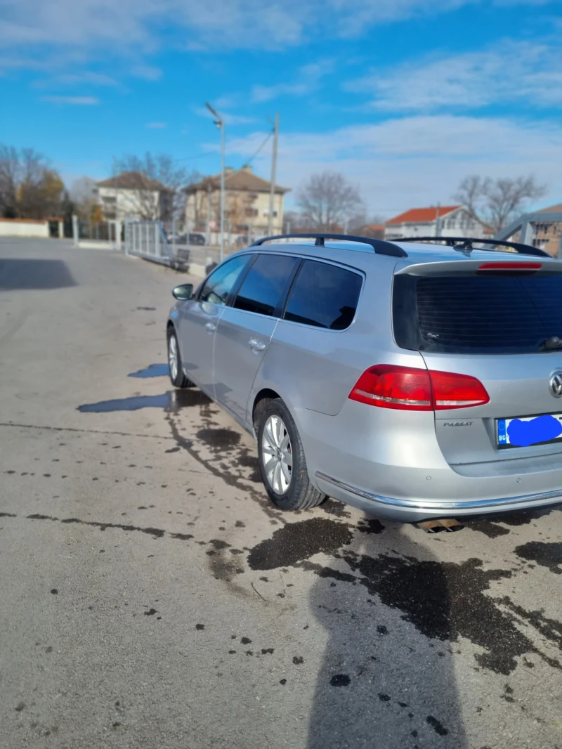 VW Passat, снимка 5 - Автомобили и джипове - 48525431