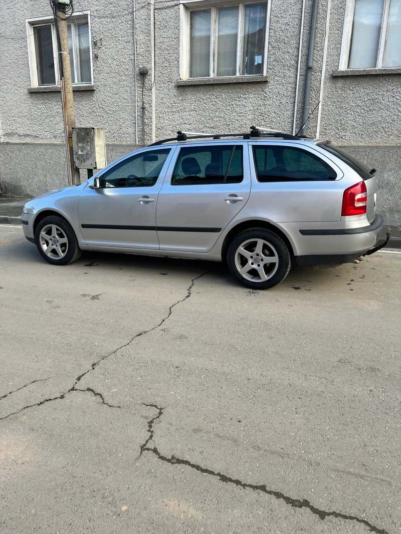 Skoda Octavia, снимка 2 - Автомобили и джипове - 48769164