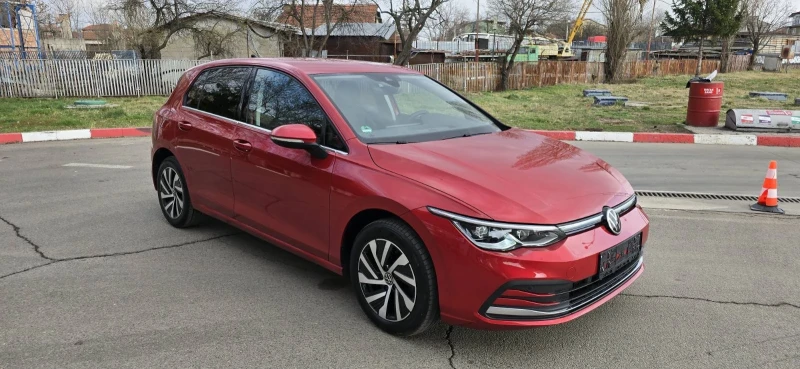 VW Golf уникат-е Hybrid-Автомат-НАВИ-КОКПИТ ТАБЛО, снимка 7 - Автомобили и джипове - 51351724