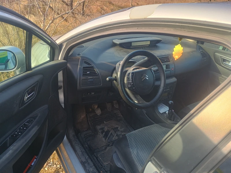 Citroen C4 1.6 16v, снимка 4 - Автомобили и джипове - 49548286