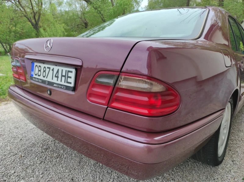 Mercedes-Benz E 230                                  /// BENZIN / GAS , снимка 16 - Автомобили и джипове - 50611629