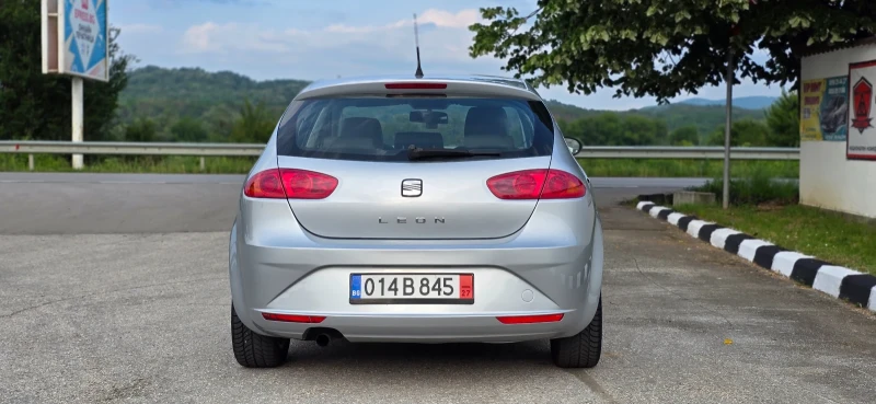 Seat Leon 1.6tdi 105hp, снимка 9 - Автомобили и джипове - 50620324