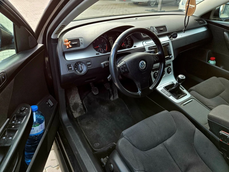 VW Passat 2.0 TDI Германия Comm Rail Нави Клима Ксенон Р.КМ, снимка 9 - Автомобили и джипове - 53296966