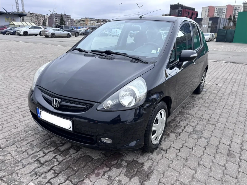 Honda Jazz 1.4 facelift, снимка 2 - Автомобили и джипове - 53447976