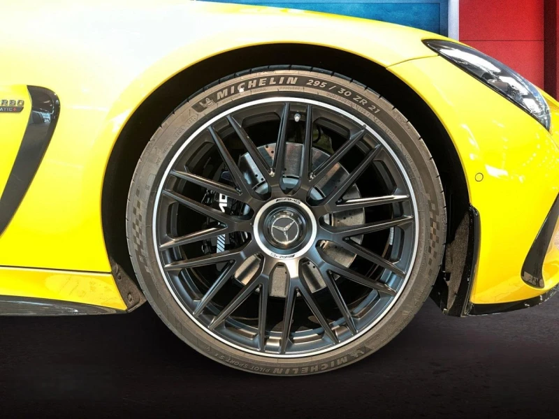 Mercedes-Benz AMG GT 63/4MATIC/COUPE/AERO/CARBON/PERFORMANCE SEATS/BURM, снимка 7 - Автомобили и джипове - 53536764