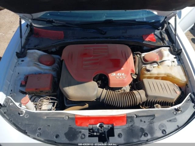 Dodge Charger SXT RWD - изображение 9