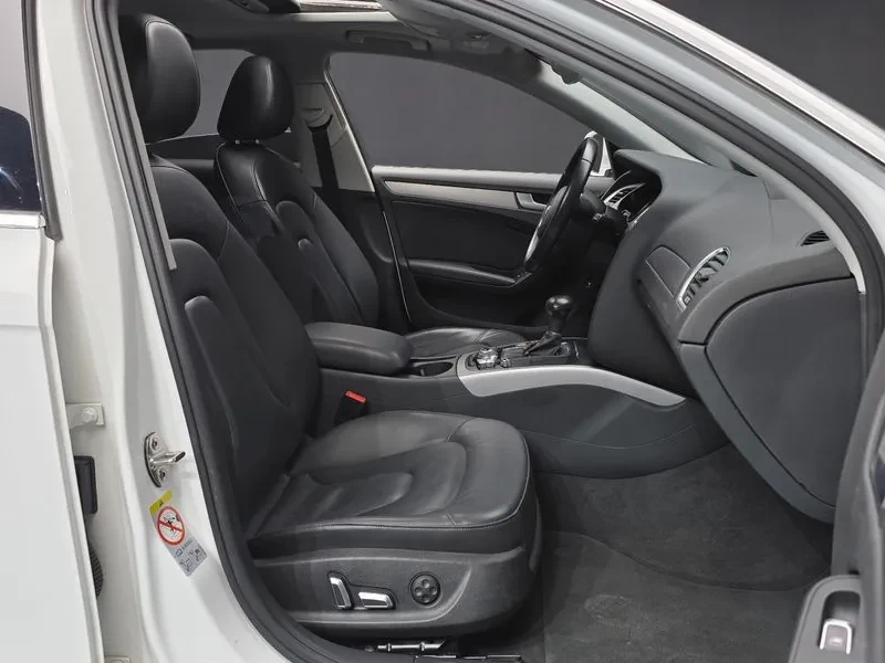 Audi A4 2.0 TDI - САМО 30% АВАНС, снимка 11 - Автомобили и джипове - 56114891