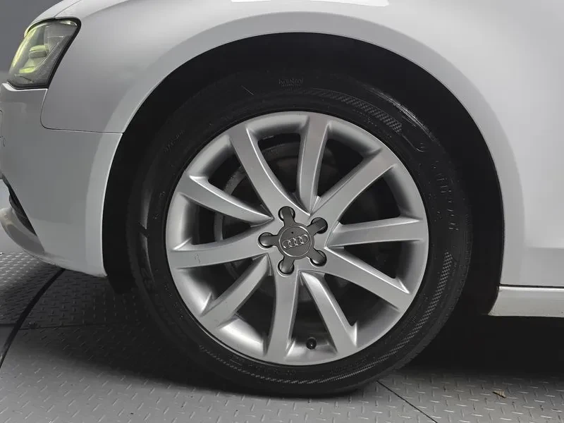 Audi A4 2.0 TDI - САМО 30% АВАНС, снимка 5 - Автомобили и джипове - 56114891