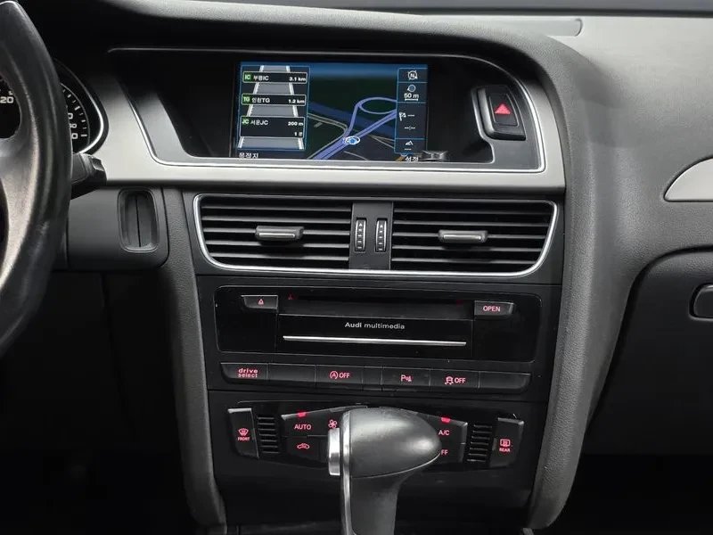Audi A4 2.0 TDI - САМО 30% АВАНС, снимка 14 - Автомобили и джипове - 56114891