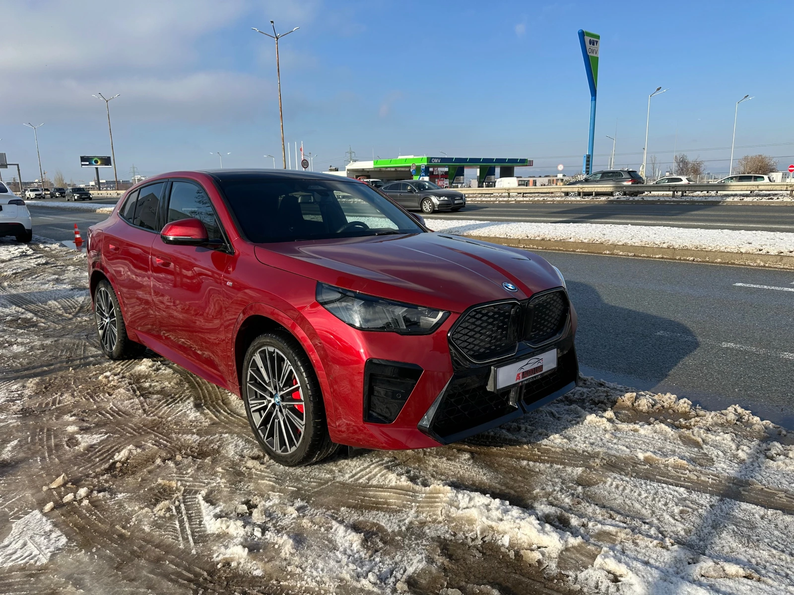 BMW iX2 Drive.Ass+ /Harman Kardon, снимка 1