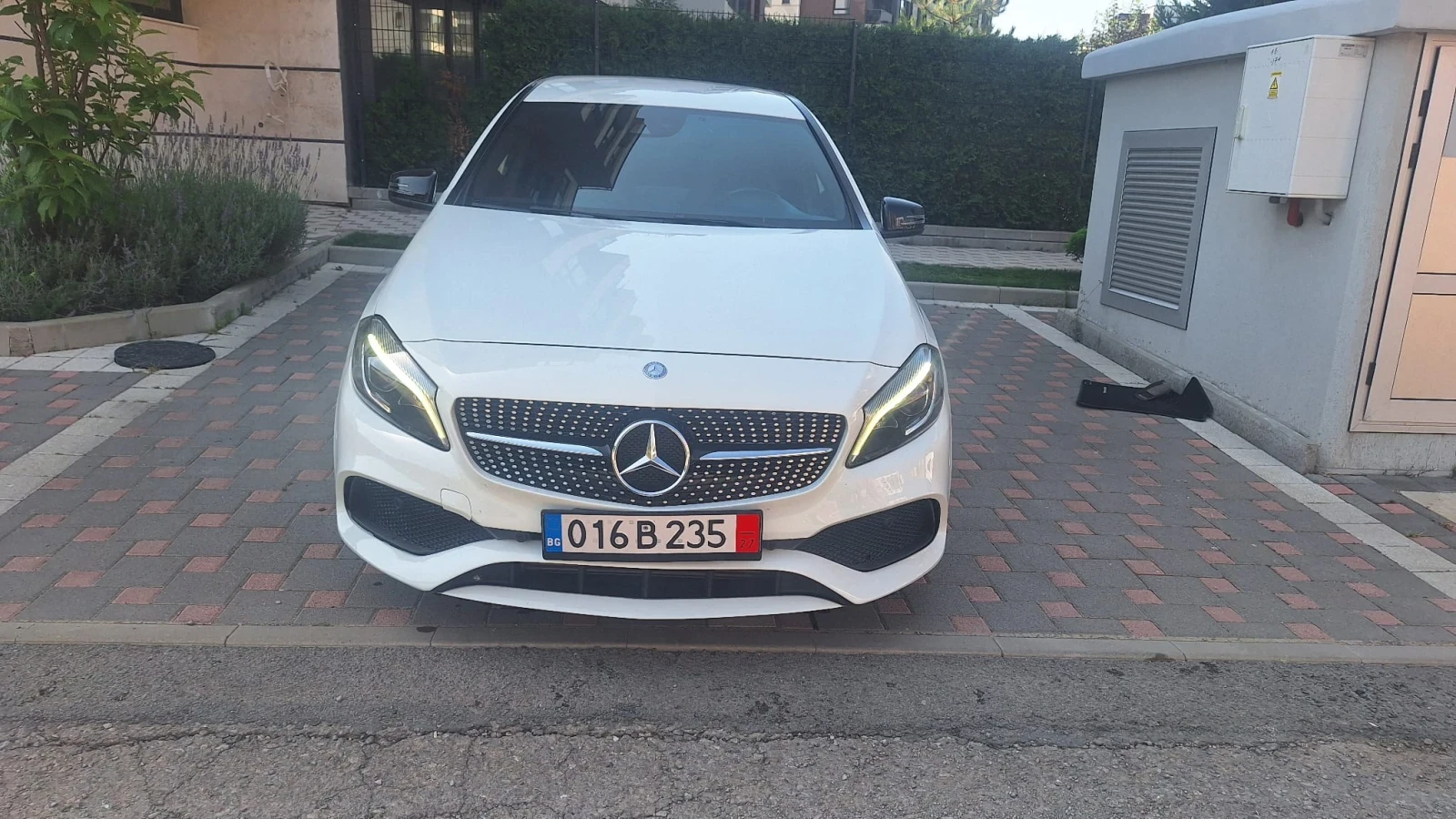 Mercedes-Benz A 200, снимка 1