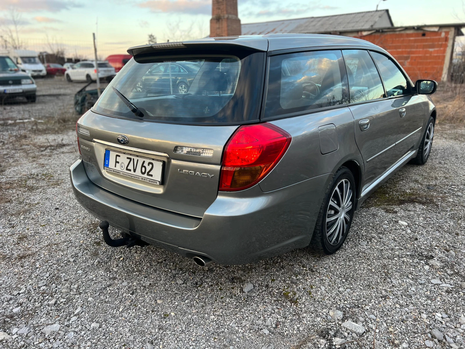 Subaru Legacy 2.0i.R 4x4 KLimatronik - изображение 4