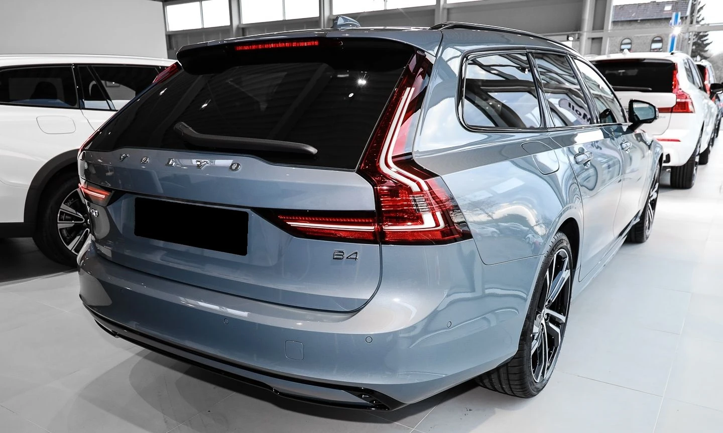 Volvo V90 B4 = Ultimate Dark= Гаранция - изображение 2