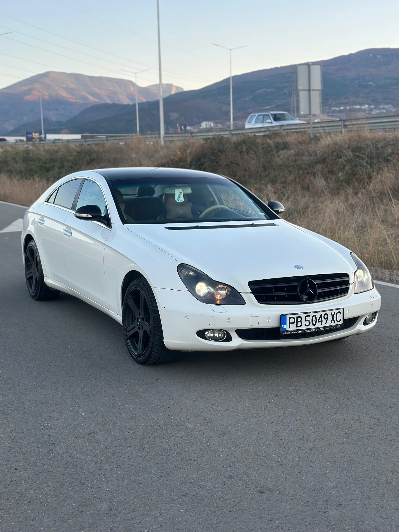 Mercedes-Benz CLS 320  - изображение 3