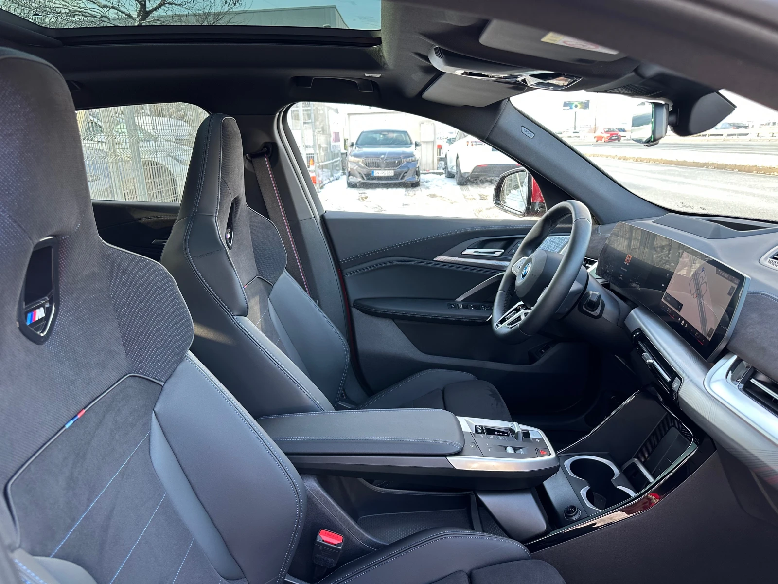 BMW iX2 Drive.Ass+ /Harman Kardon | Mobile.bg   11