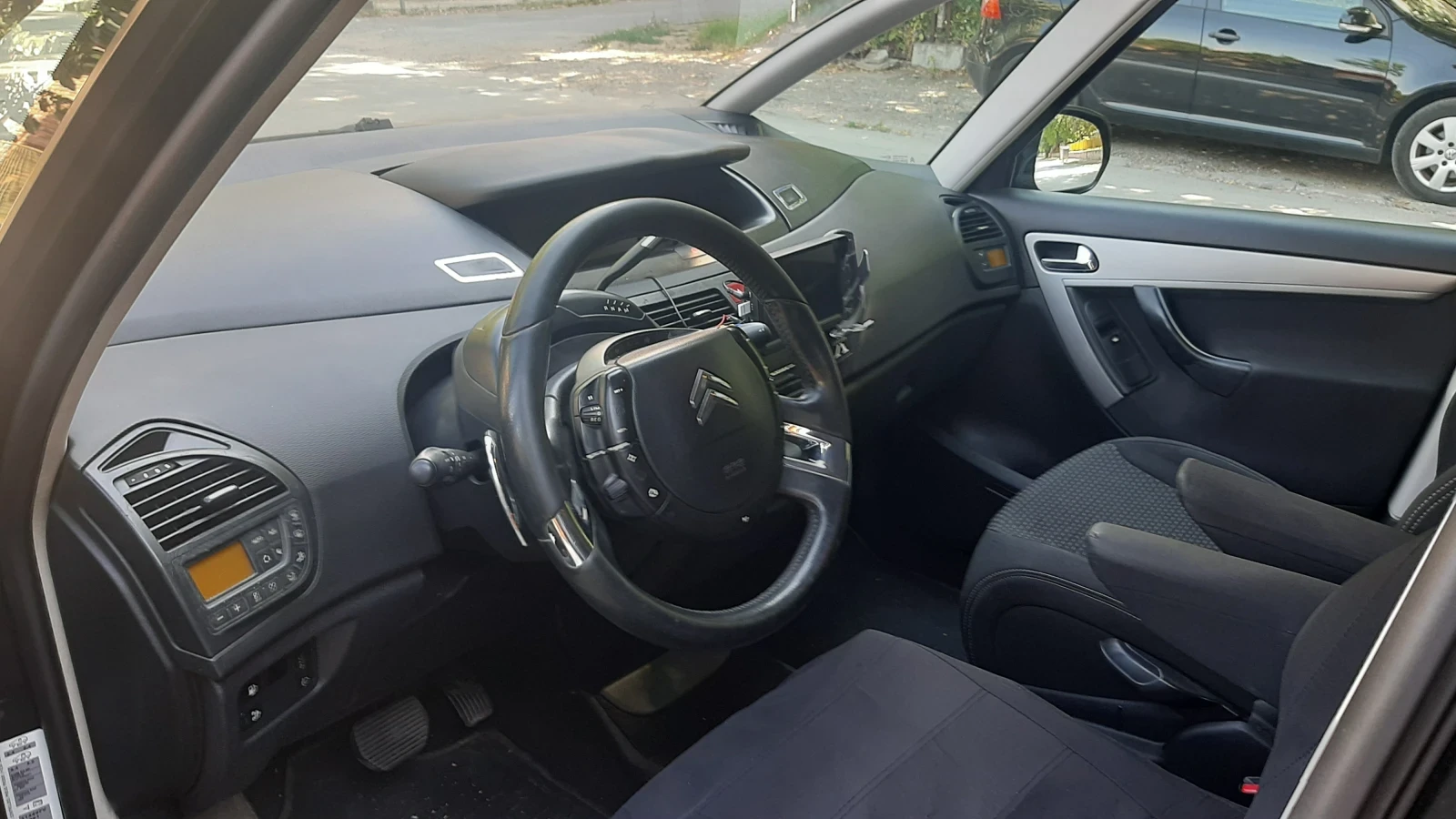 Citroen C4 Picasso  - изображение 5