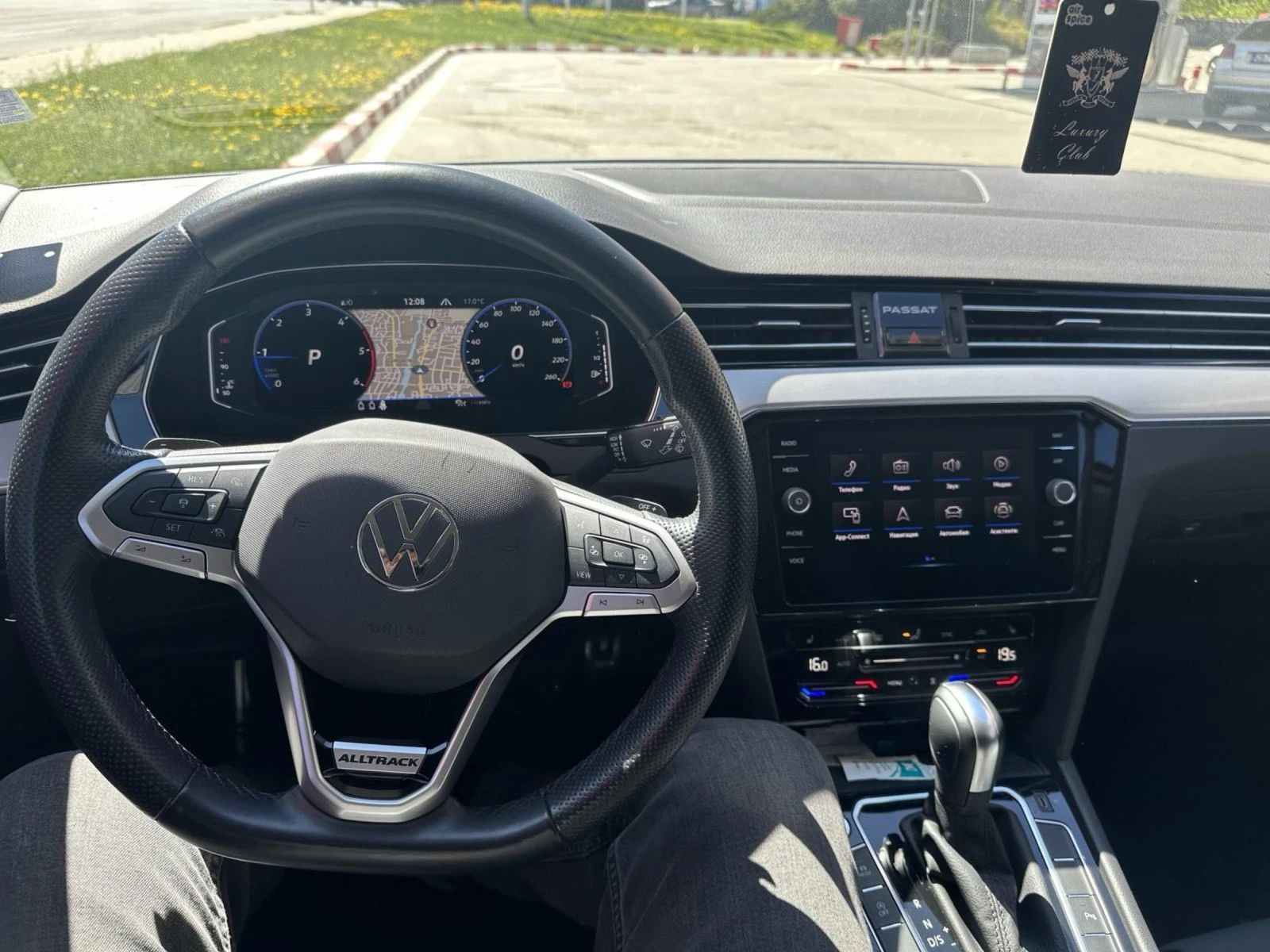 VW Passat 2.0 TDI Alltrack - изображение 7