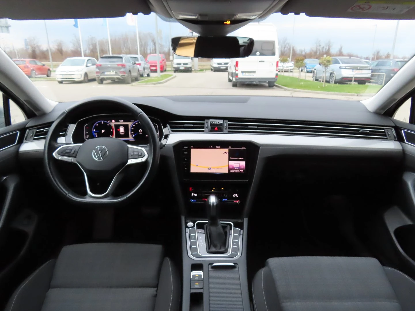 VW Passat Business 2.0 TDI SCR DSG - изображение 4