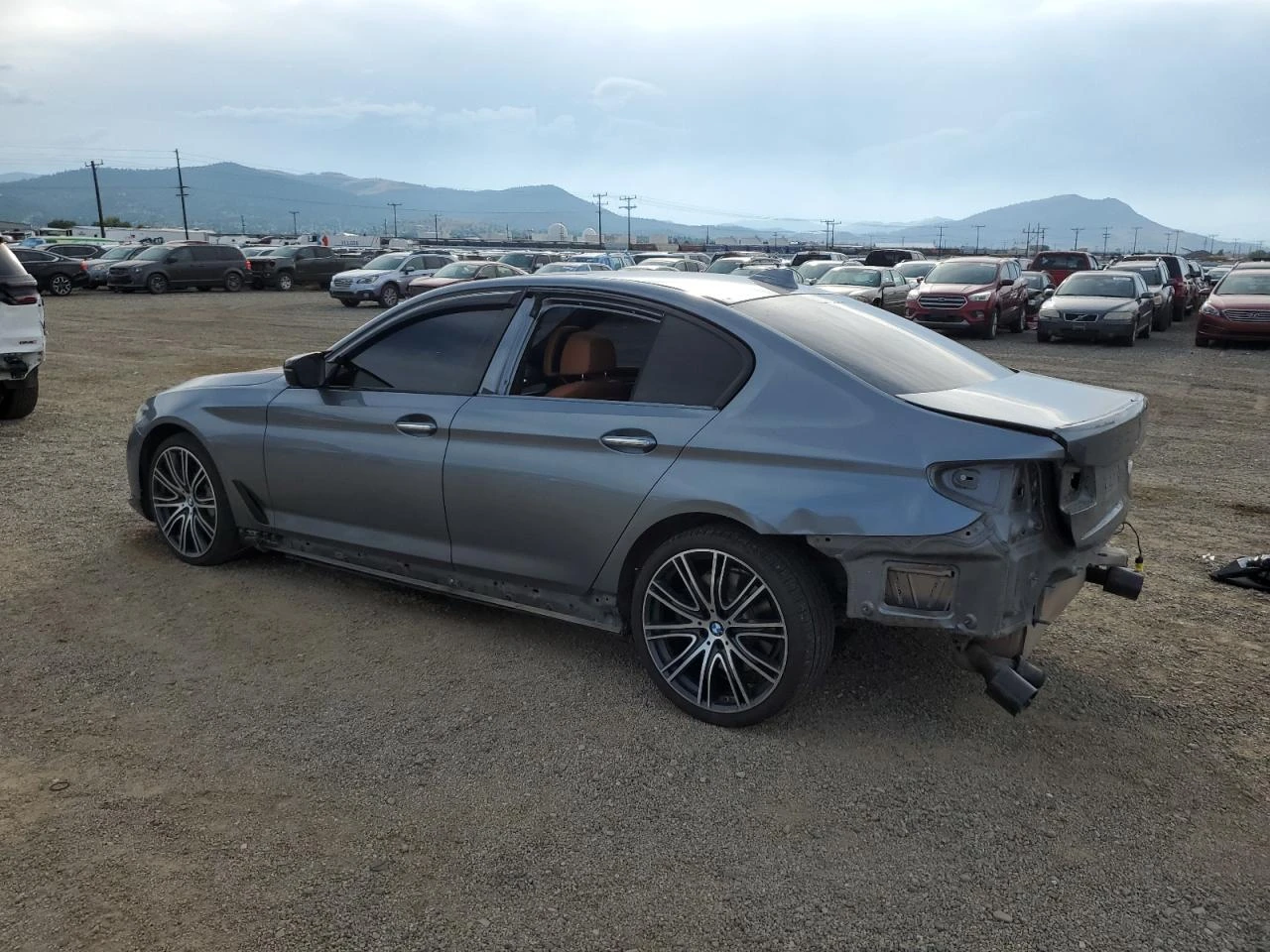 BMW 540 XI* MPACK* DISTRONIC* HEAD-UP* HARMAN/KARDON - изображение 4