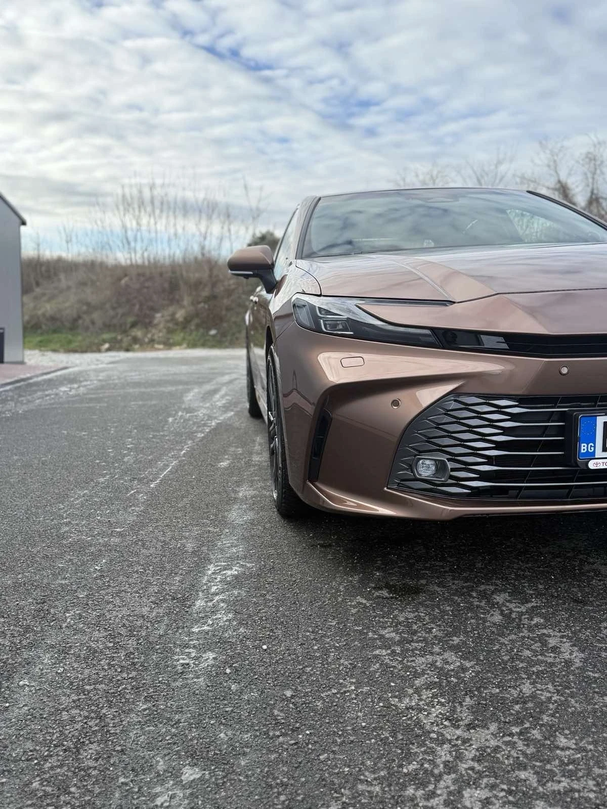 Toyota Camry 2.5H Luxury - изображение 5