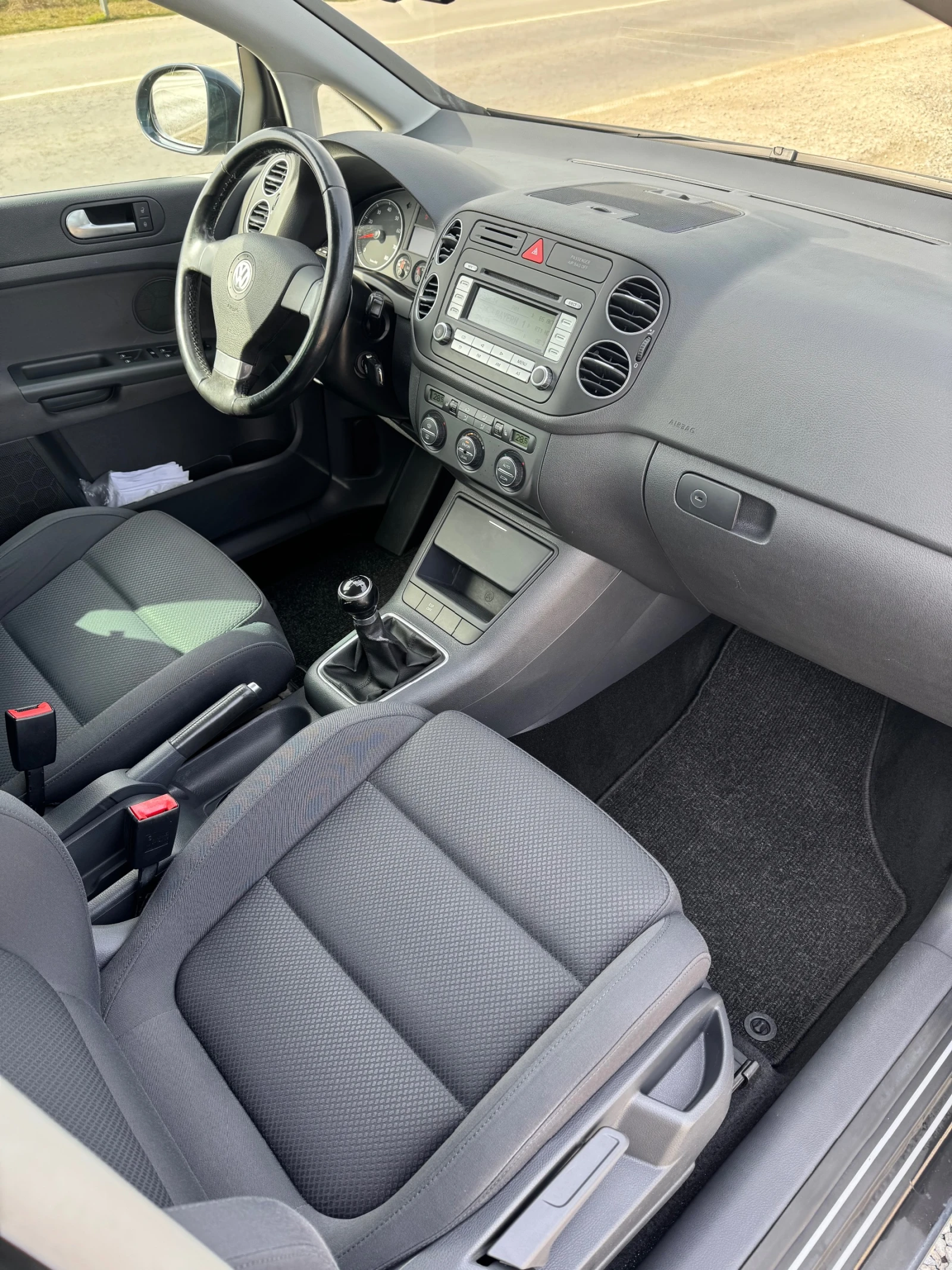 VW Golf Plus 1.6i* 2007г* Германия* Климатроник* Топ - изображение 10