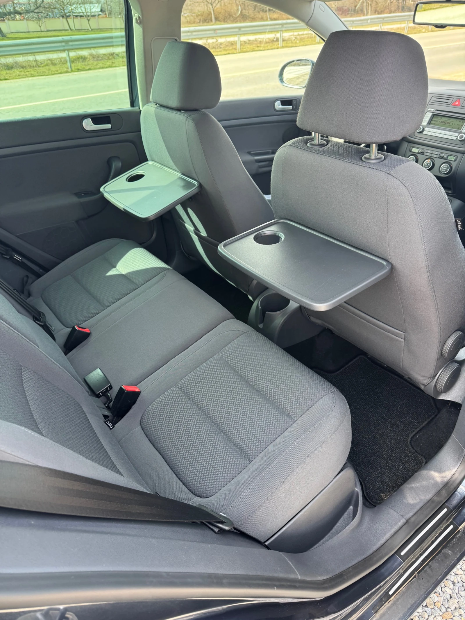 VW Golf Plus 1.6i* 2007�* ��������* �����������* ��� | Mobile.bg � ����������� 13