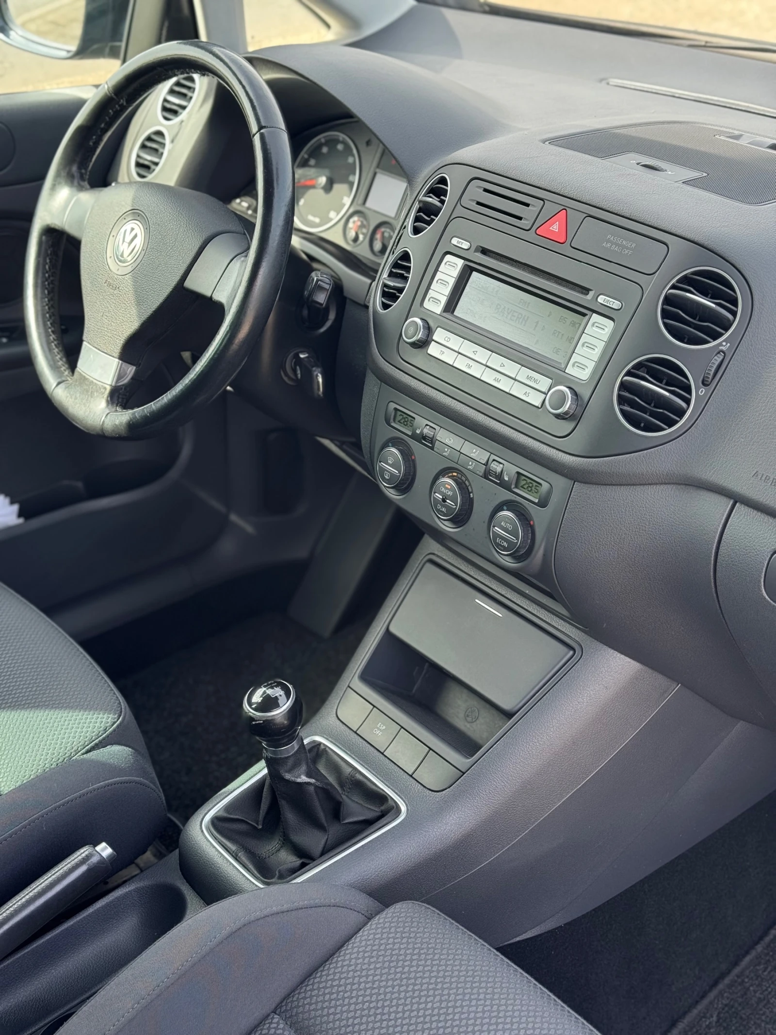 VW Golf Plus 1.6i* 2007�* ��������* �����������* ��� | Mobile.bg � ����������� 11