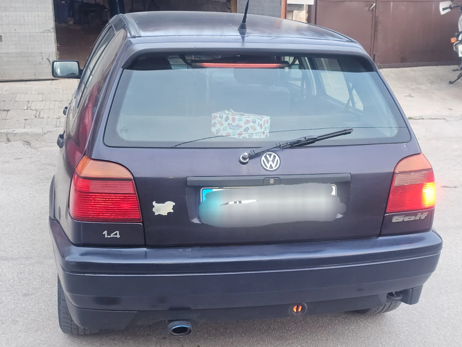 VW Golf 3. 1, 4 газова уредба, снимка 4 - Автомобили и джипове - 53878640