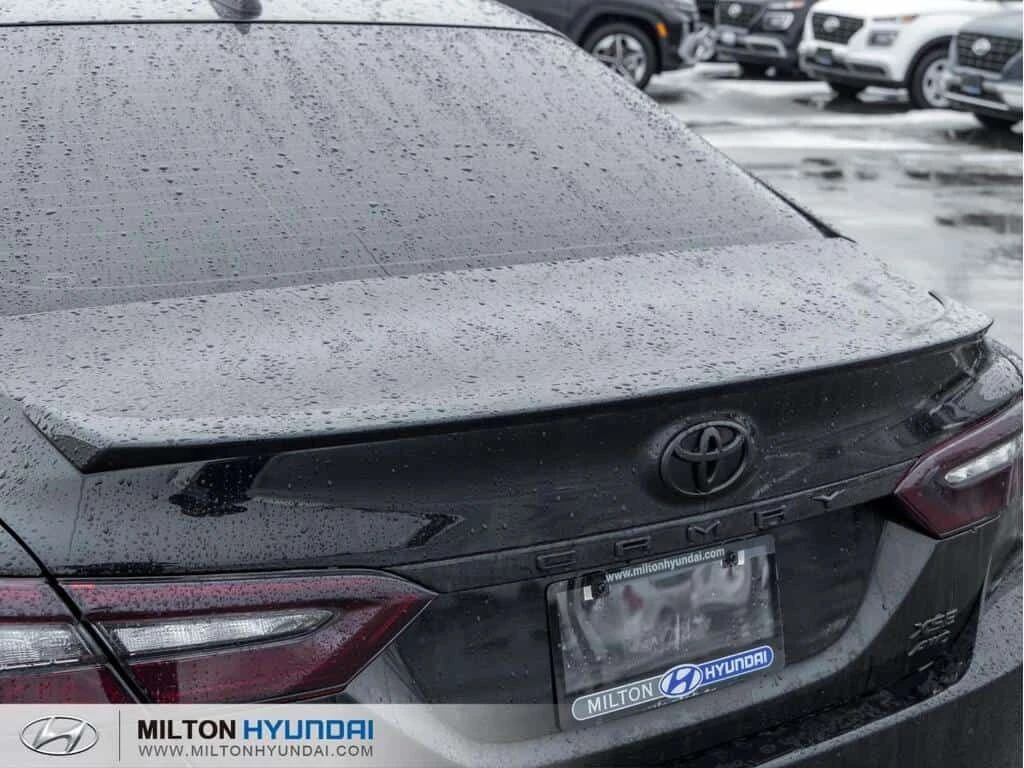 Toyota Camry * XSE| AWD| ONE OWNER| RED LEATHER| SUNROOF| HEATE, снимка 6 - Автомобили и джипове - 53905293