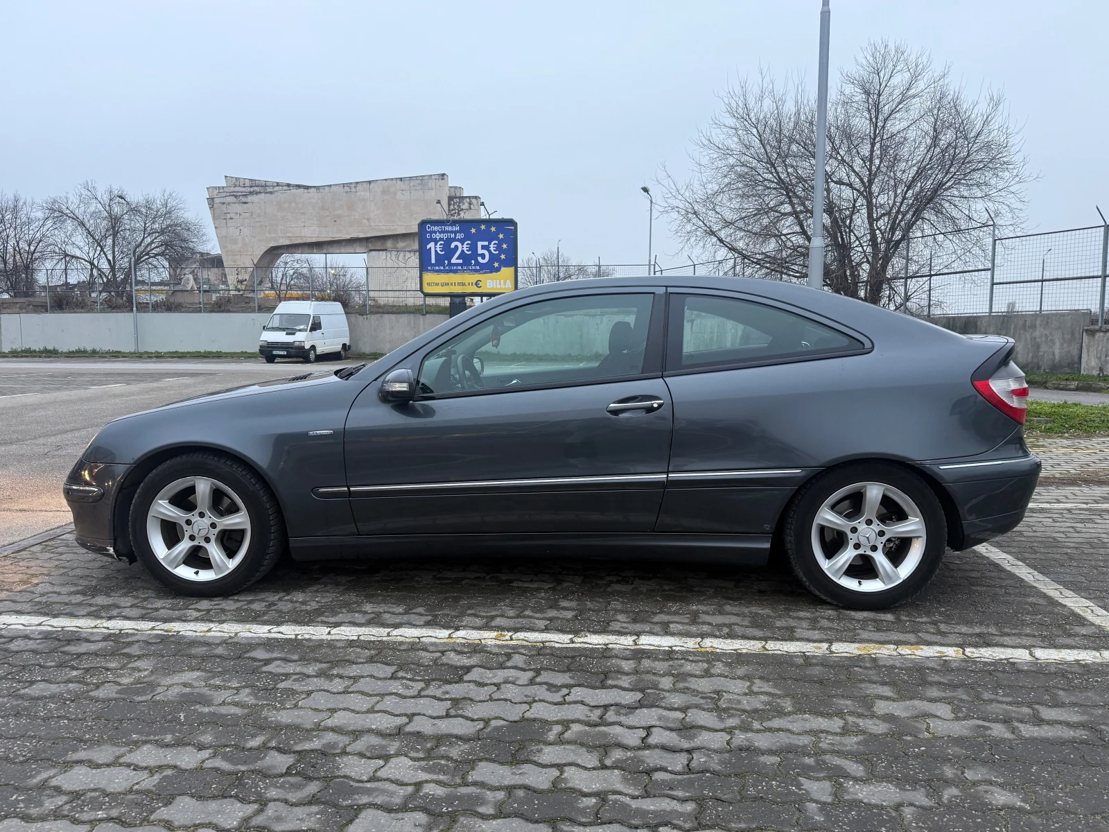 Mercedes-Benz C 220 CL203, снимка 3 - Автомобили и джипове - 54043119