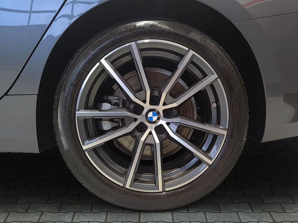 BMW 330 * xDrive * * HeadUp* AвтоКредит* (ЦЕНА ДО БГ), снимка 6 - Автомобили и джипове - 54167143