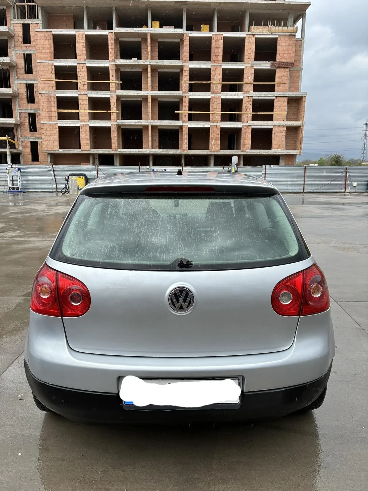 VW Golf 1.9 ТDI, снимка 4 - Автомобили и джипове - 54265642