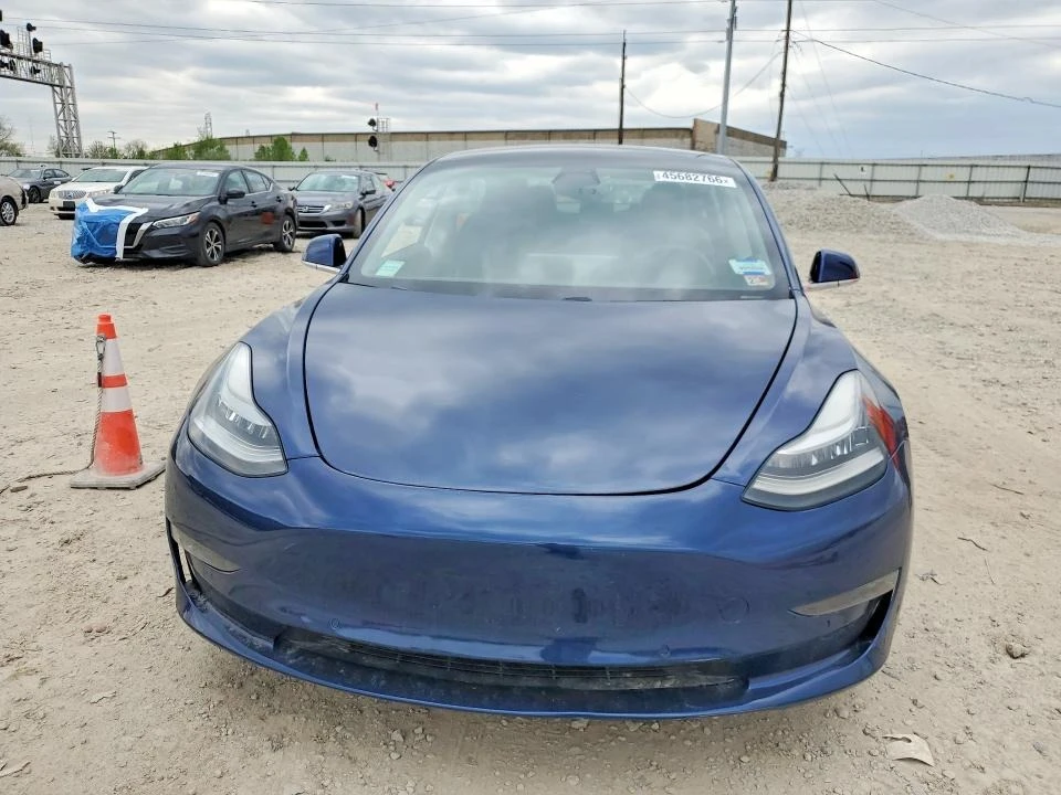 Tesla Model 3, снимка 5 - Автомобили и джипове - 54684775