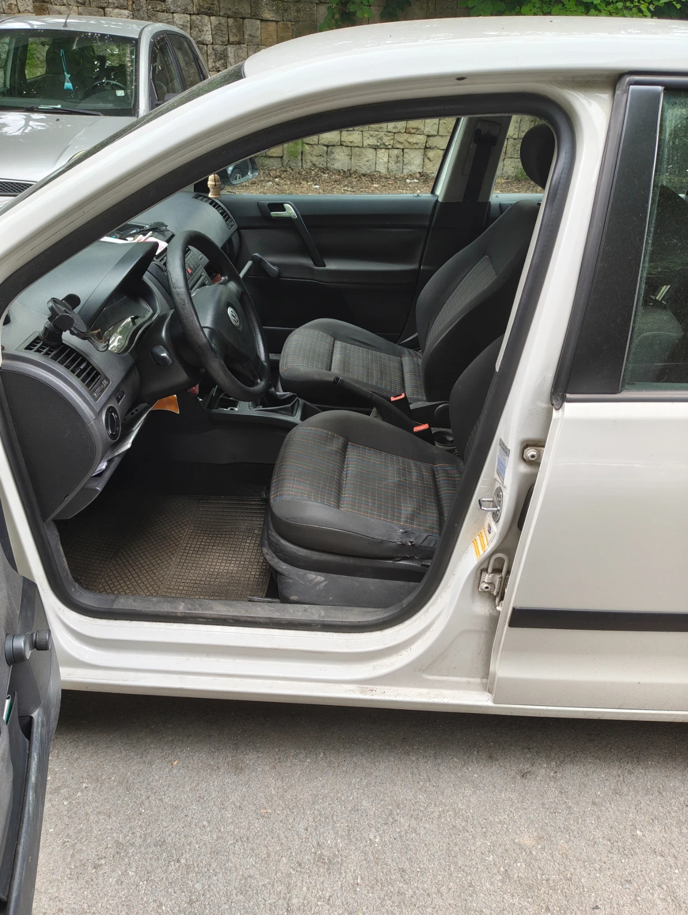 VW Polo, снимка 2 - Автомобили и джипове - 54727572