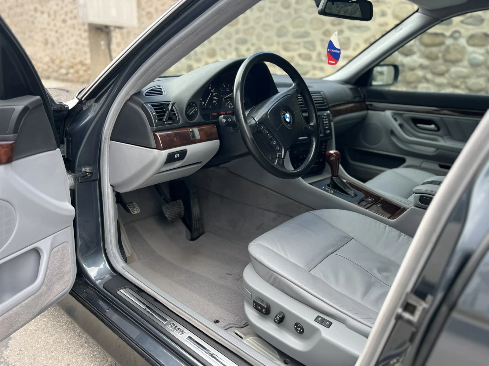 BMW 735 iL
