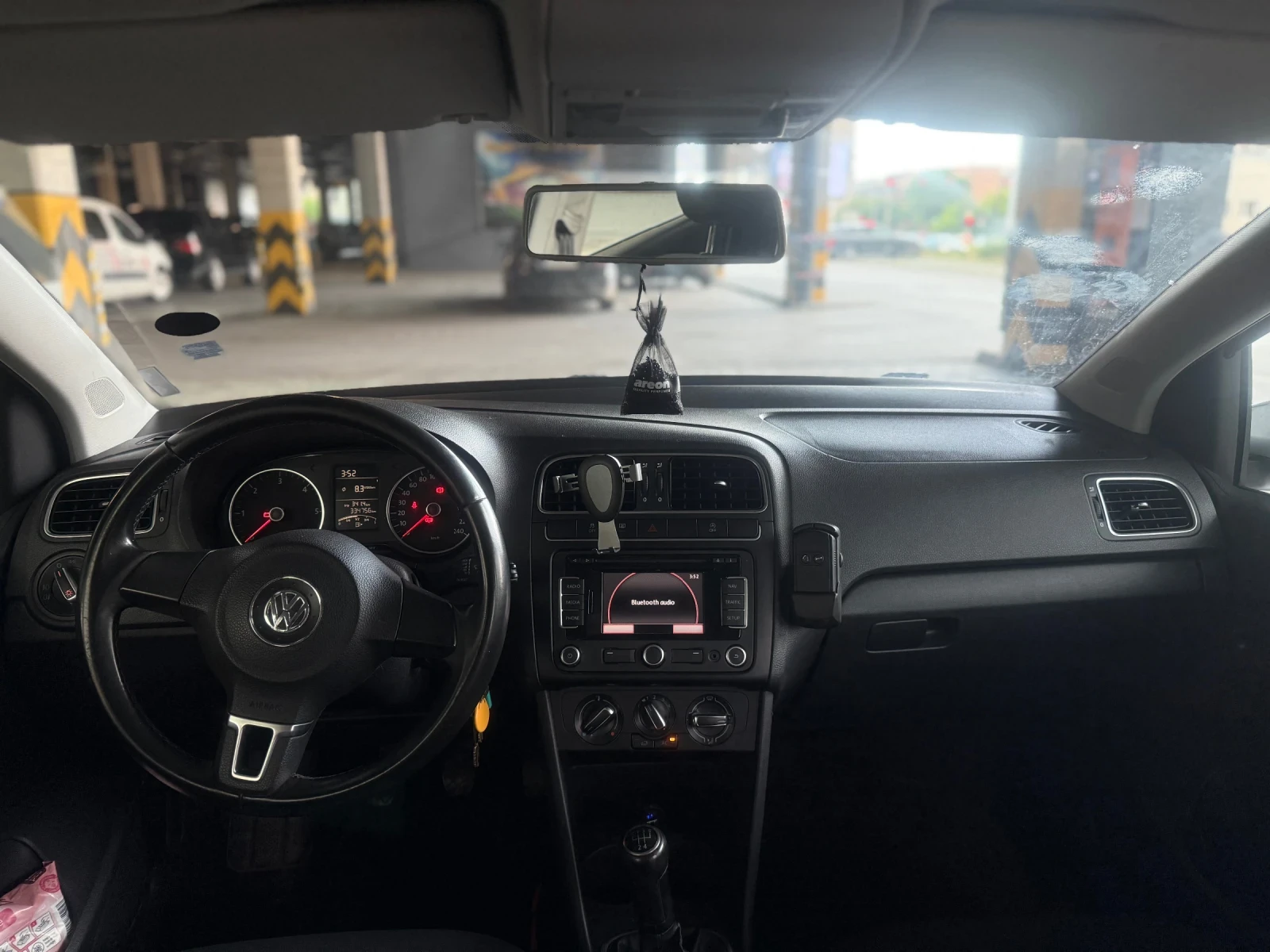 VW Polo, снимка 8 - Автомобили и джипове - 54900227