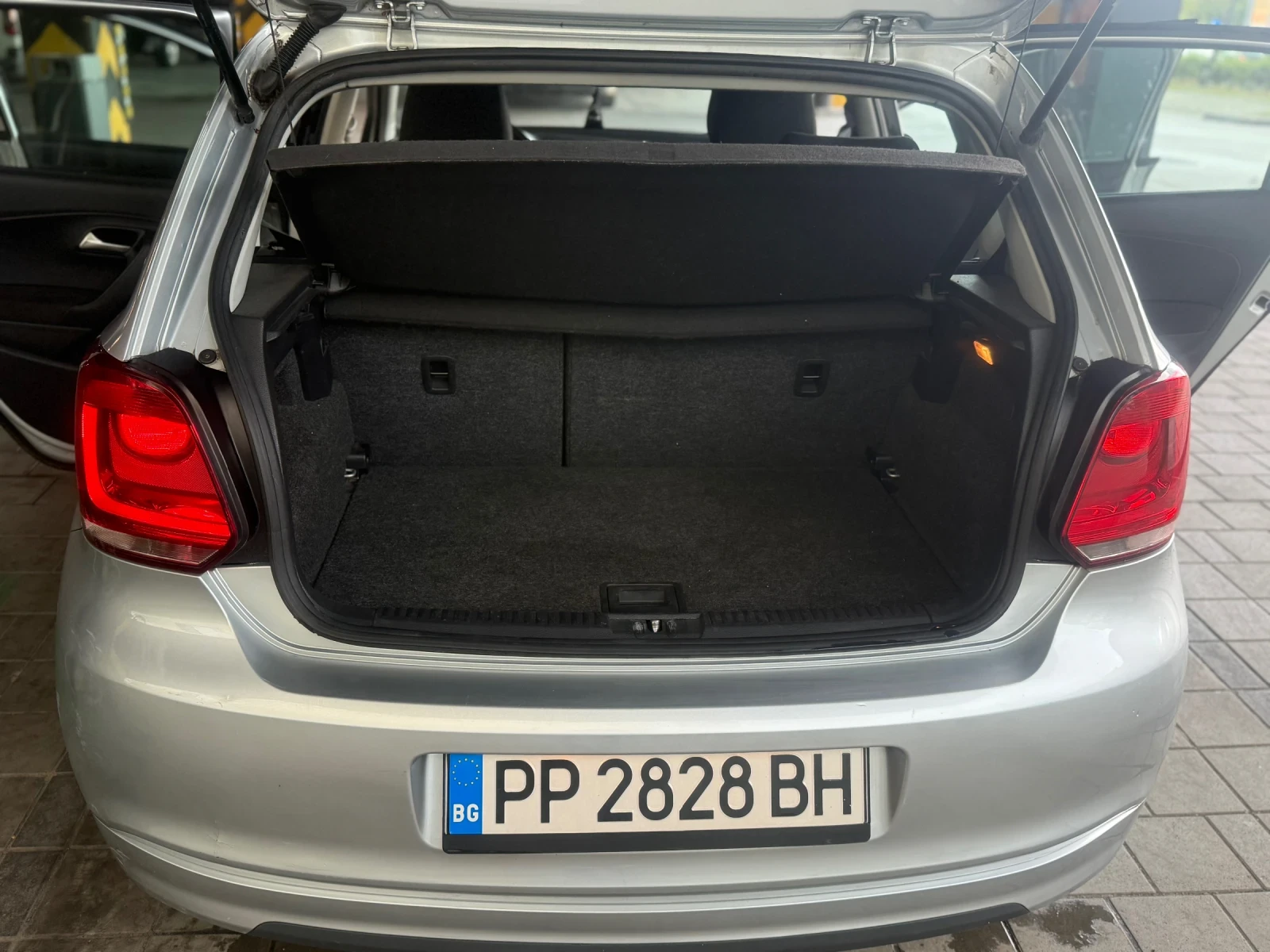 VW Polo, снимка 7 - Автомобили и джипове - 54900227