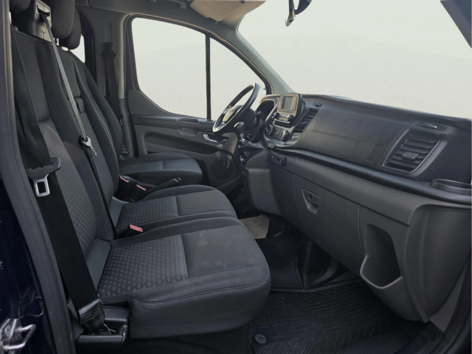 Ford Transit Custom 2.0 Ecoblue, снимка 9 - Автомобили и джипове - 55094233