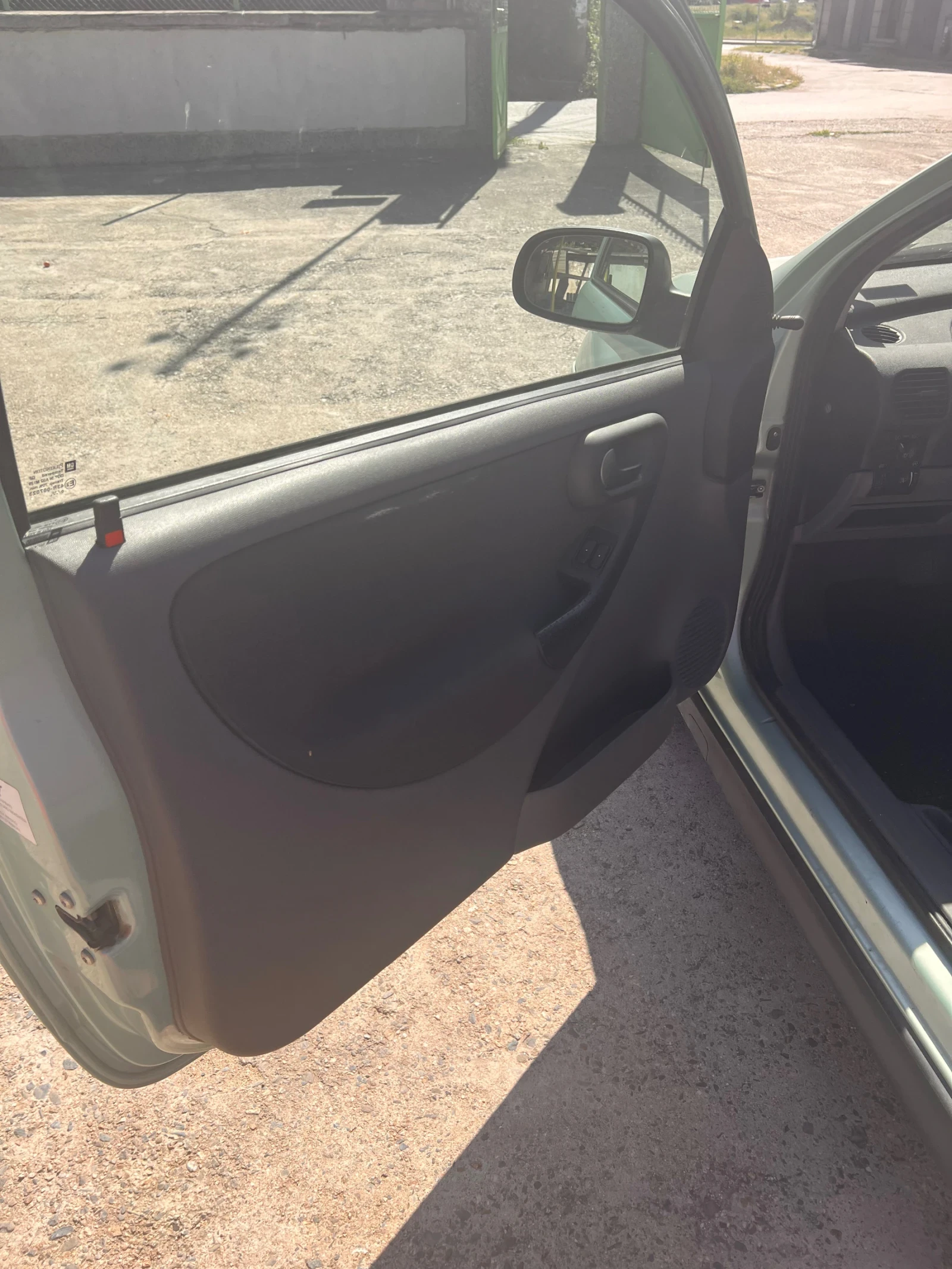 Opel Corsa 1.2, снимка 9 - Автомобили и джипове - 55185642