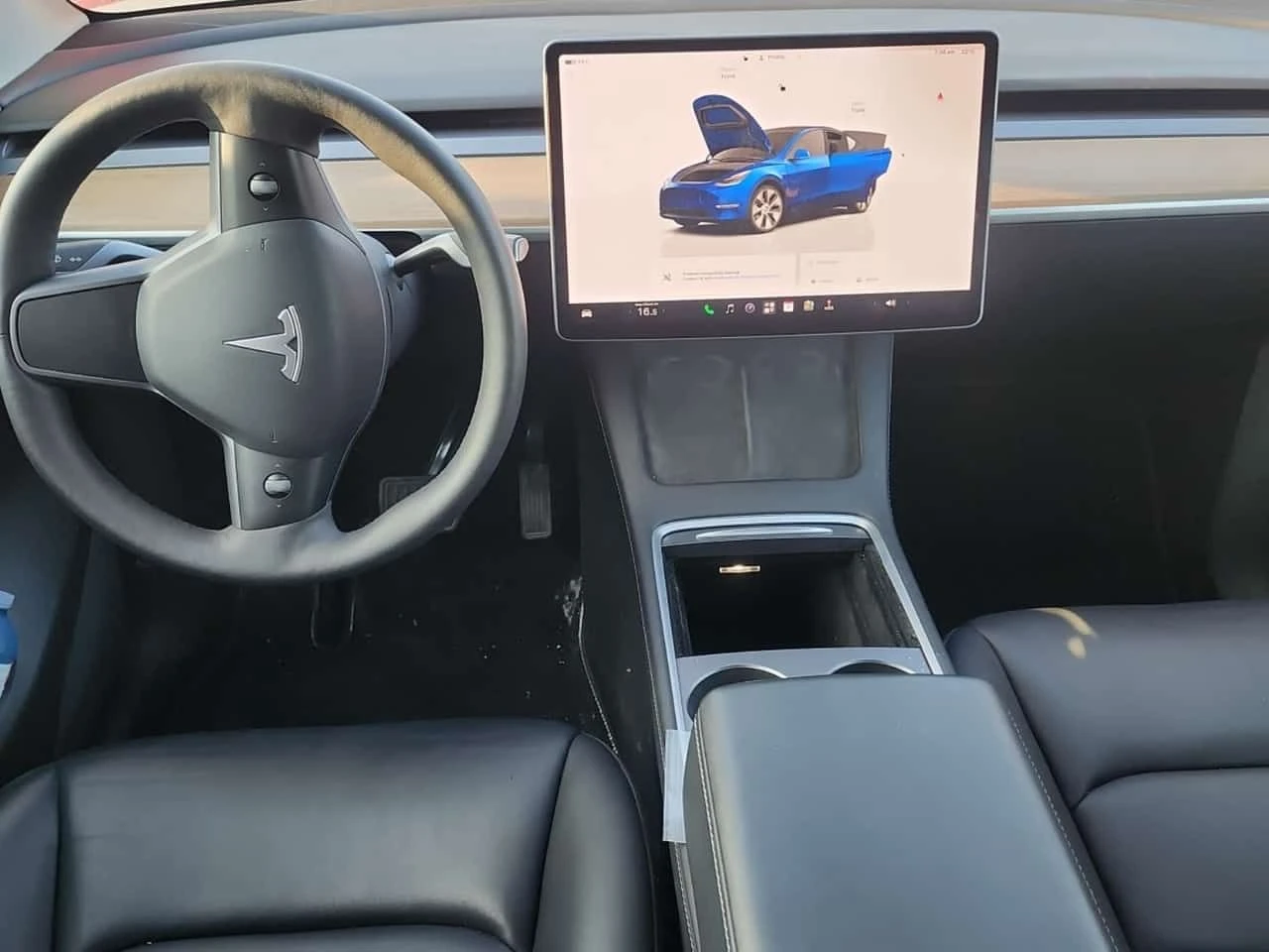Tesla Model Y LONG RANGE| AUTOPILOT| HEATPUMP| PANO| CARFAX| , снимка 9 - Автомобили и джипове - 55583290