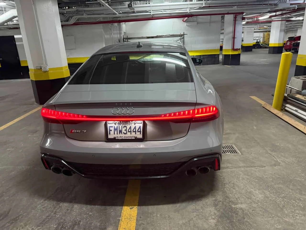 Audi Rs7 * 4.0 TFSI quattro * CARFAX * VOSSEN * B&O  | Mobile.bg � ����������� 7